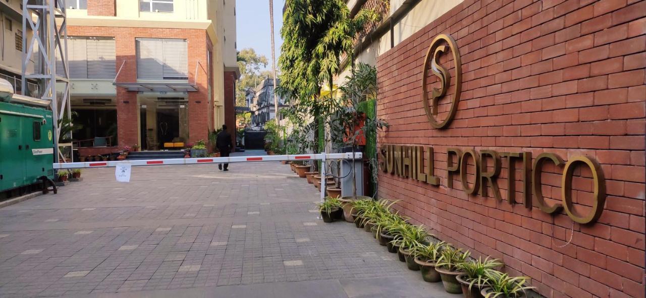 Sunhill Portico Hotel Siliguri Exterior foto
