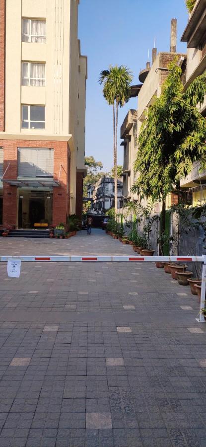 Sunhill Portico Hotel Siliguri Exterior foto